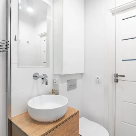 Comfort For 6 - Near Polin Museum - Anielewicza Warszawa
